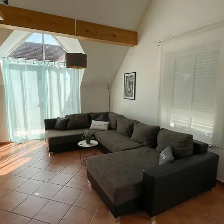 Shine Ii Apartment
